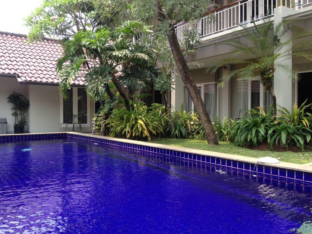 Topaz Guest House Jakarta Bagian luar foto