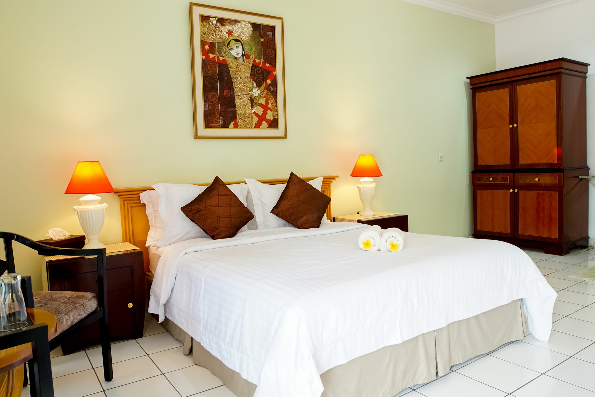 Topaz Guest House Jakarta Bagian luar foto
