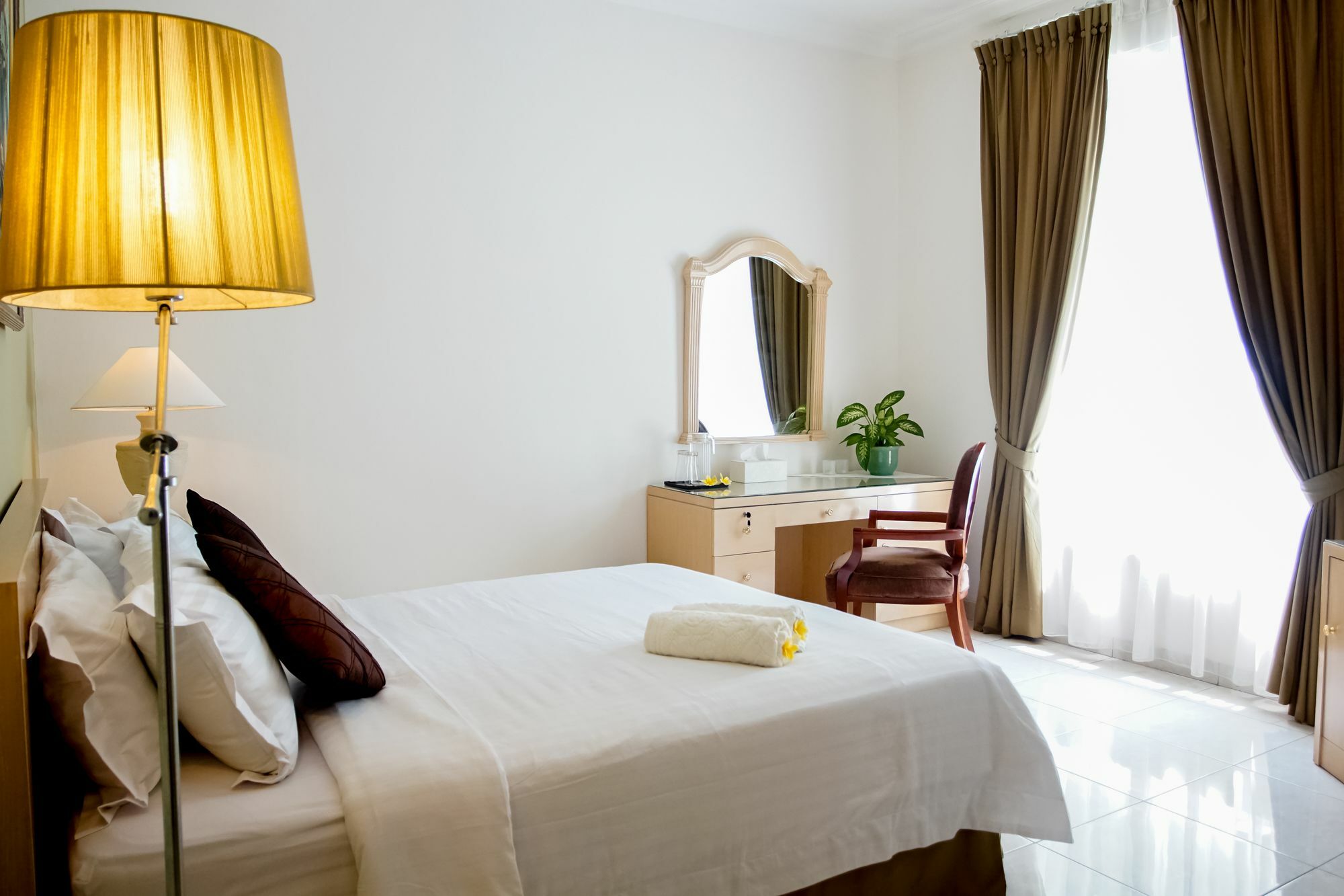 Topaz Guest House Jakarta Bagian luar foto